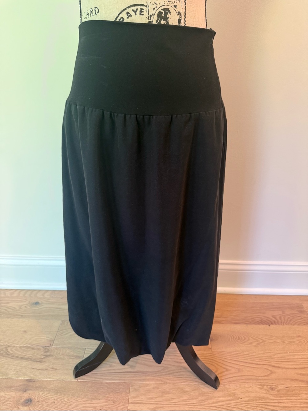 Modern Citizen Women Black  Minimalist Bubble Hem  Midi Skirt Sz M